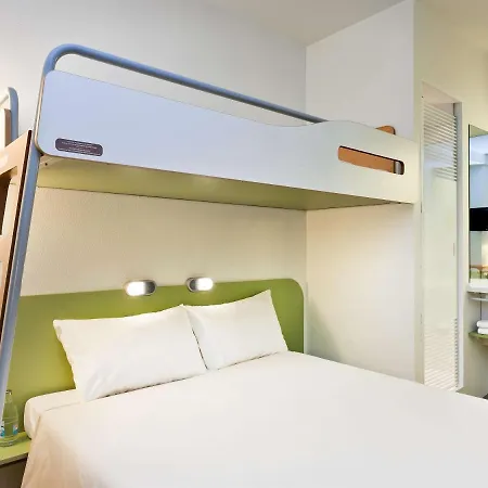 Ibis Budget Madrid Vallecas Exterior photo